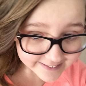 Meet your Posher, Nadia