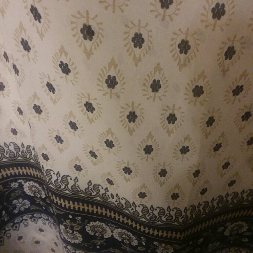 Blouse - Picture 3 of 4