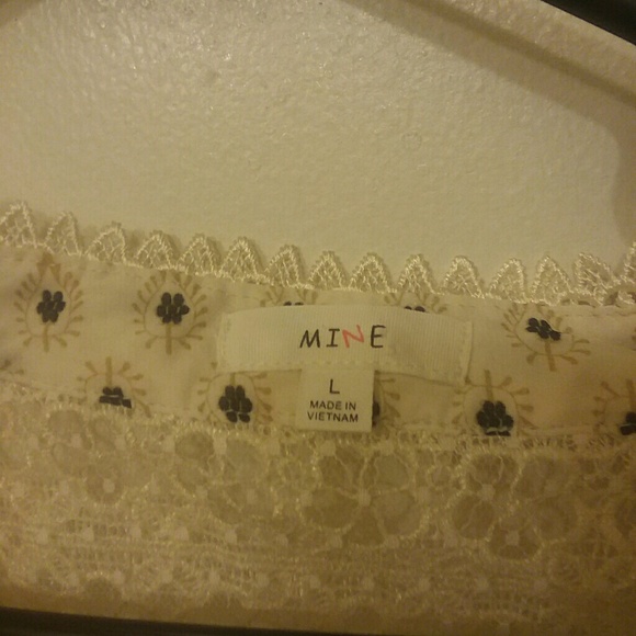 Blouse - Picture 4 of 4