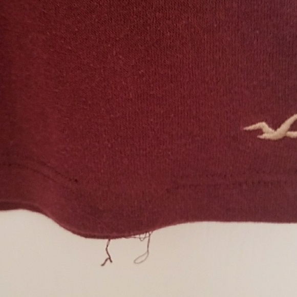 Hollister long sleeve - Picture 3 of 4