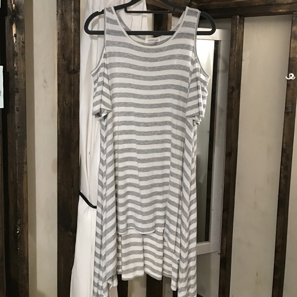 Grey and white striped tunic