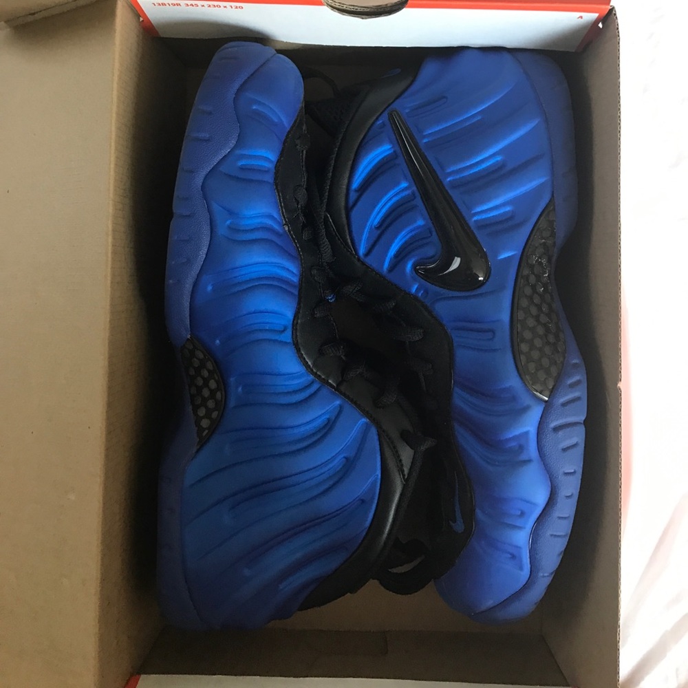 Nike Foamposites "Hyper Cobalt"