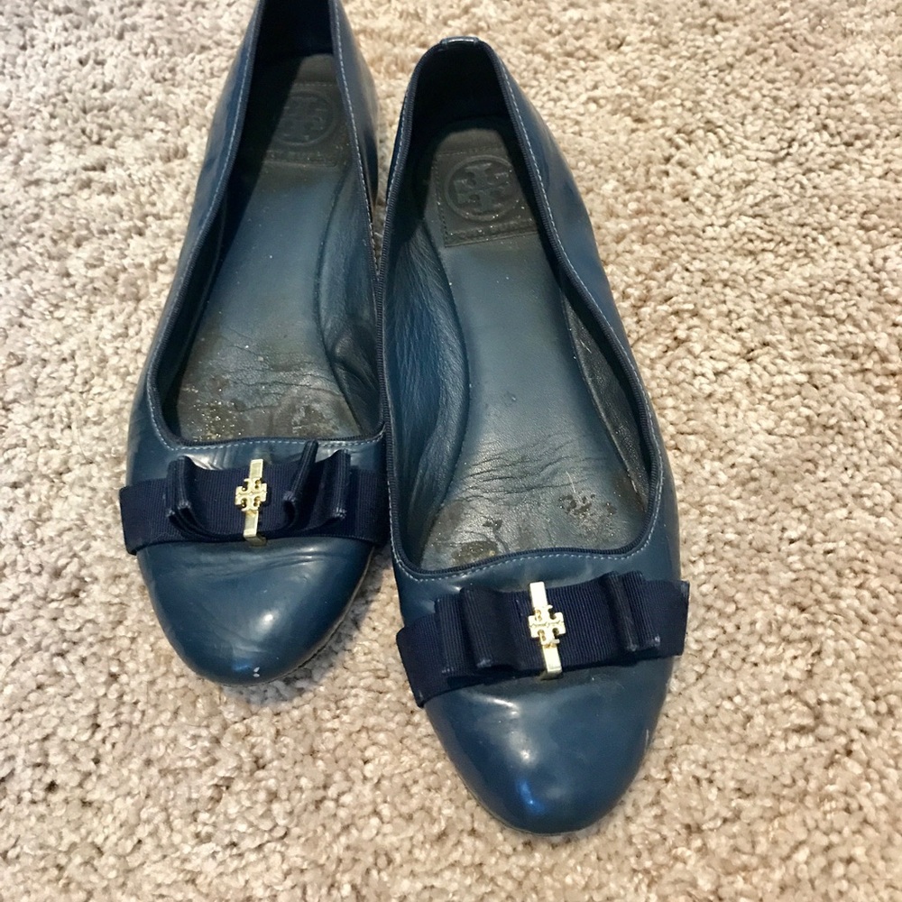 Well loved Tory Burch Trudy Smoking Bow Flat 8.5