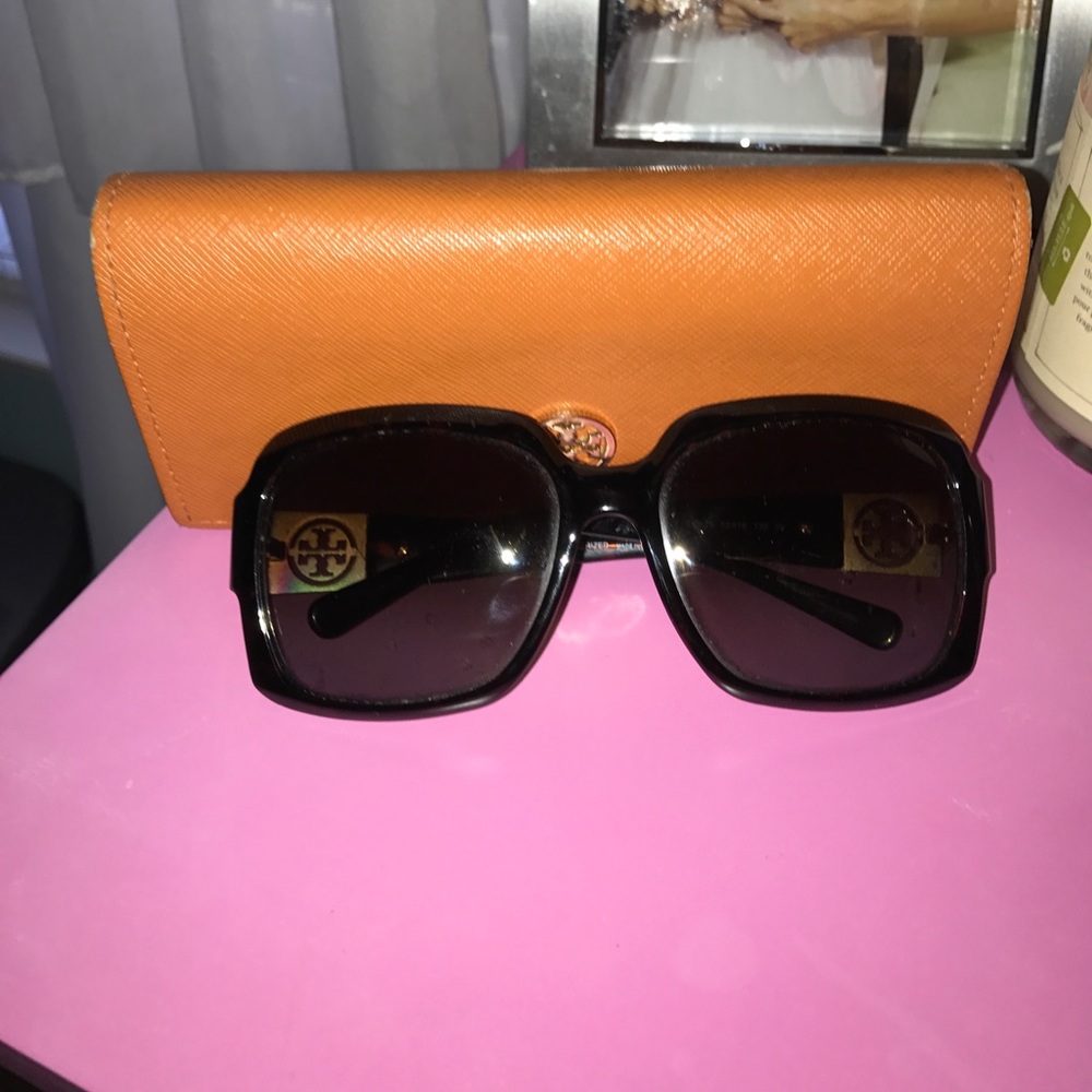 Tory burch sunglasses