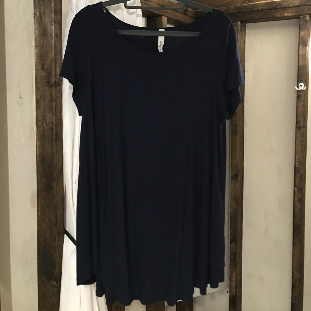 Soft Navy top