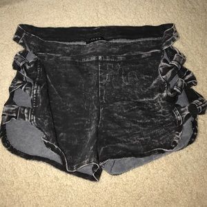 Unique side bow cut out shorts