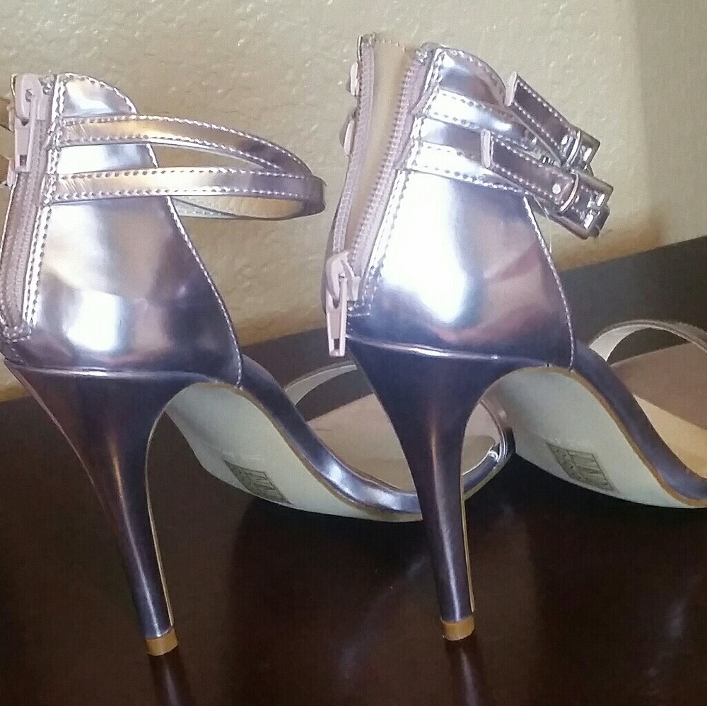 Call It Spring Metallic Heels - Picture 4 of 7