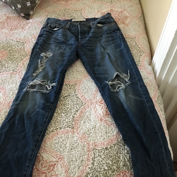 Brand new never worn gap jeans! - Picture 2 of 3