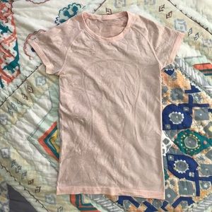 Lululemon swiftly tech short sleeve