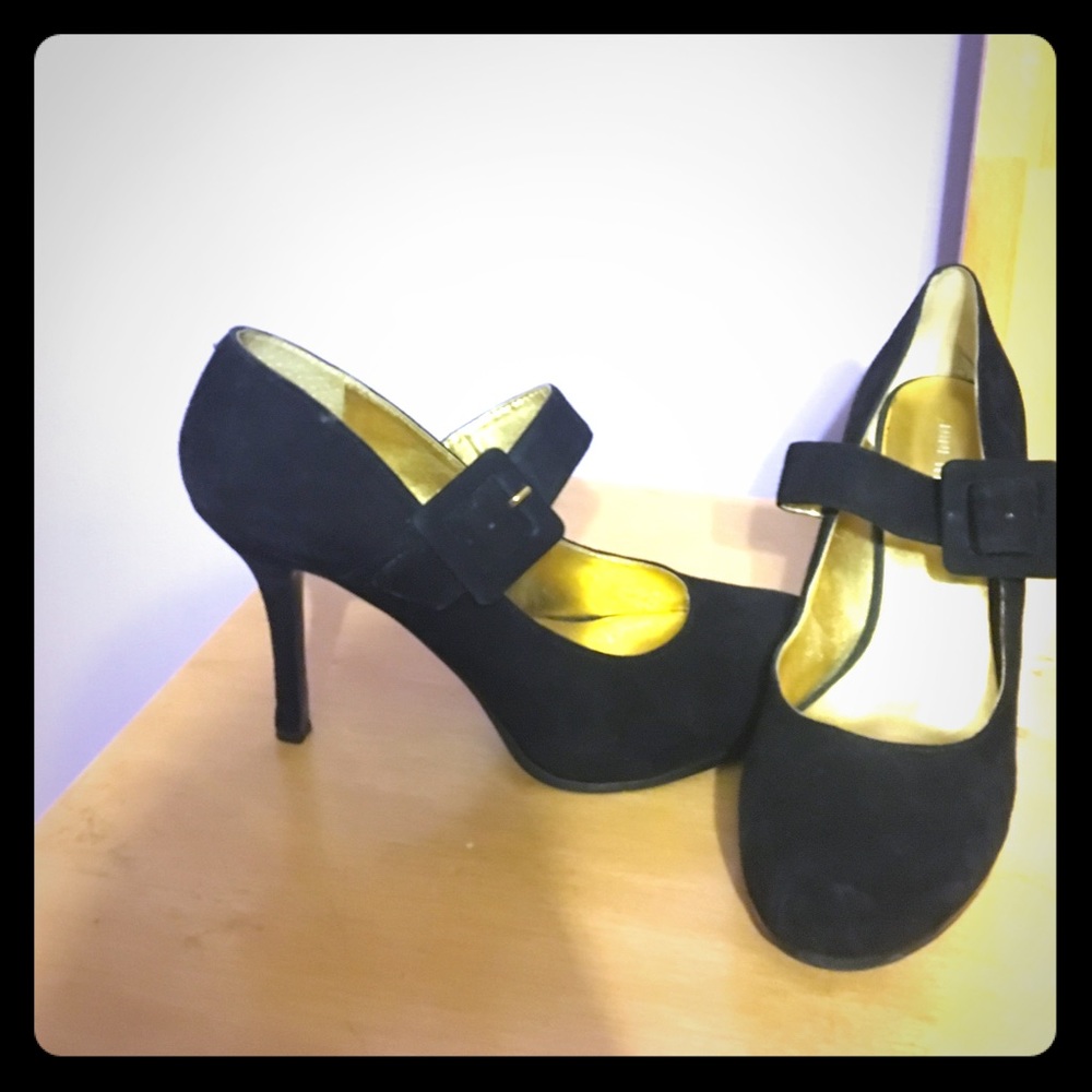 4.5 inch black heels