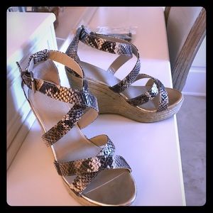 Banana Republic Snakeskin Wedges