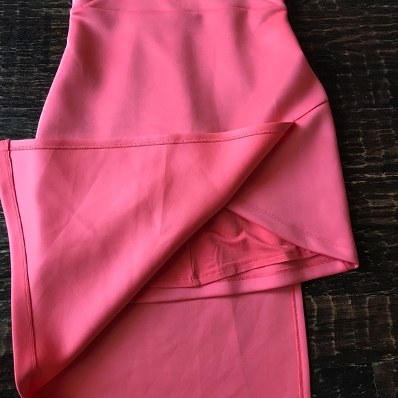 BeBe mini dress. Size XS - Picture 4 of 5