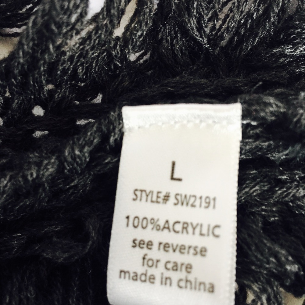 DISTRESS SWEATER - Picture 5 of 6