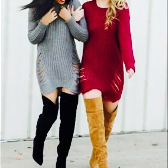 DISTRESS SWEATER - Picture 2 of 6