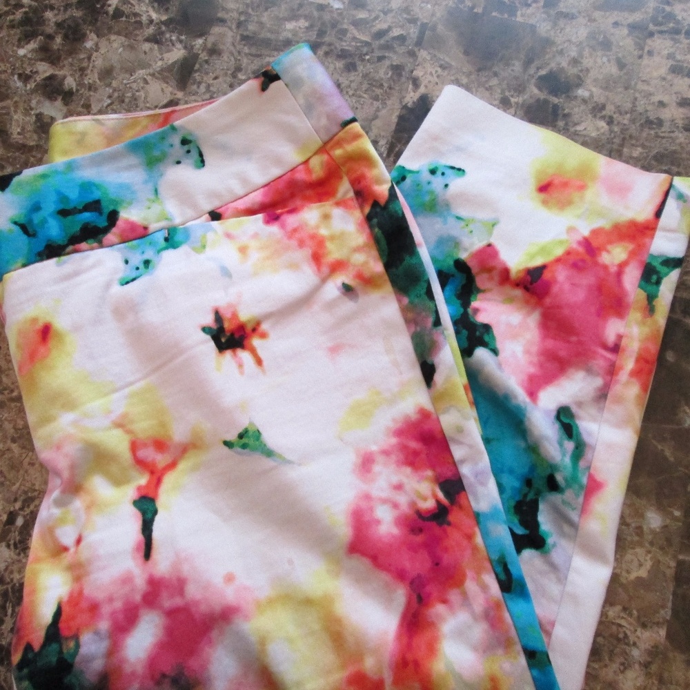 Multicolor Capris