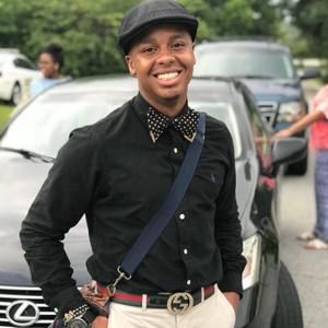 Meet your Posher, Sammy