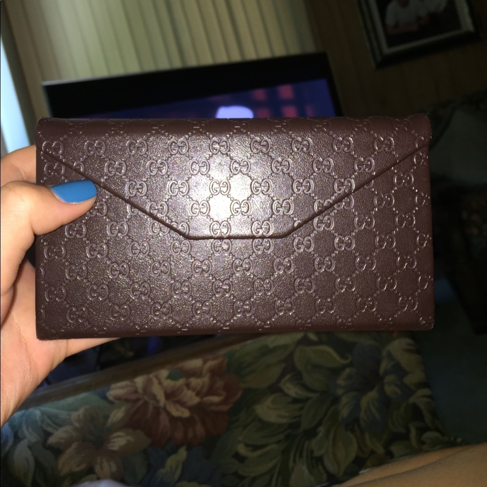 Gucci sunglass case