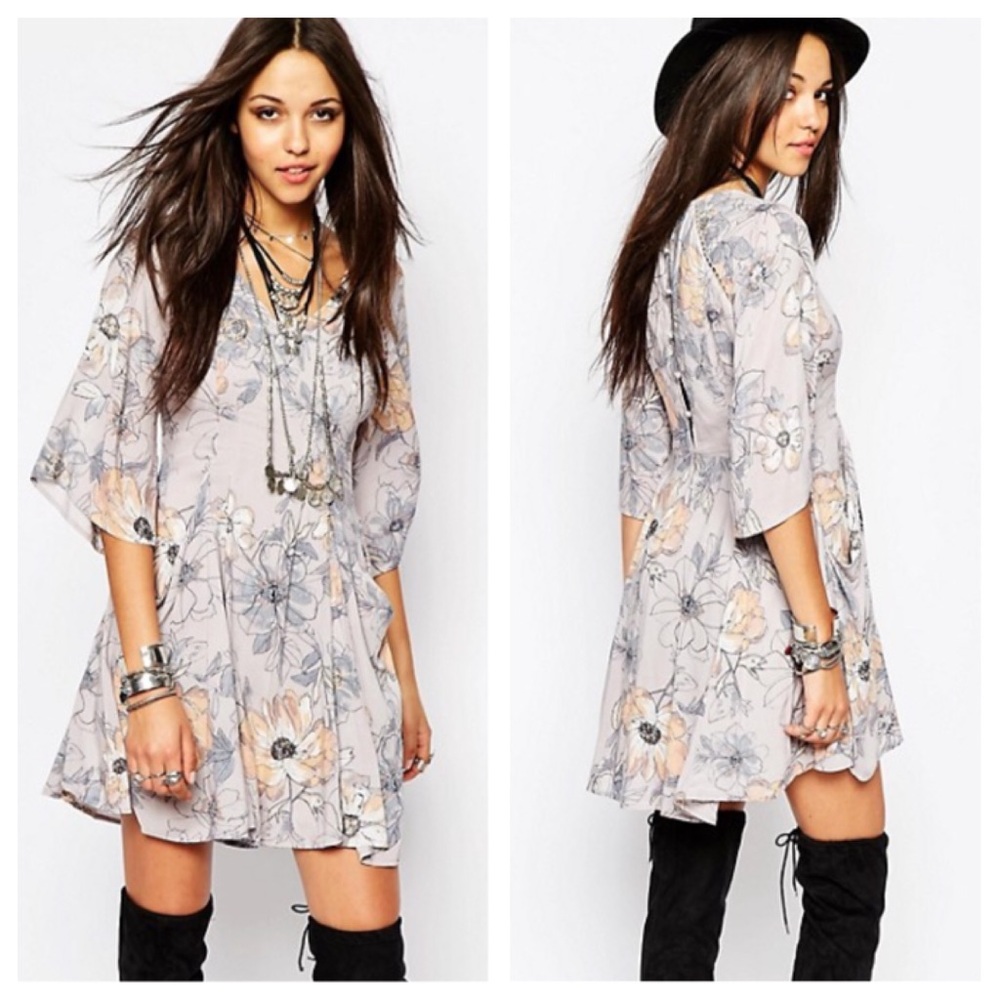 Eyes On You Floral Print Dress
