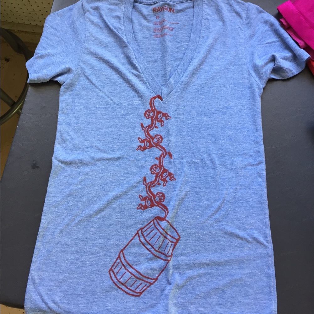 Barrel o monkeys tshirt