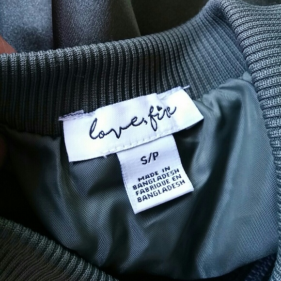 Little girls olive green bomber jacket - Picture 5 of 5