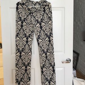 Flowy tribal print pant