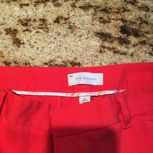 GAP Slim-Cropped pants