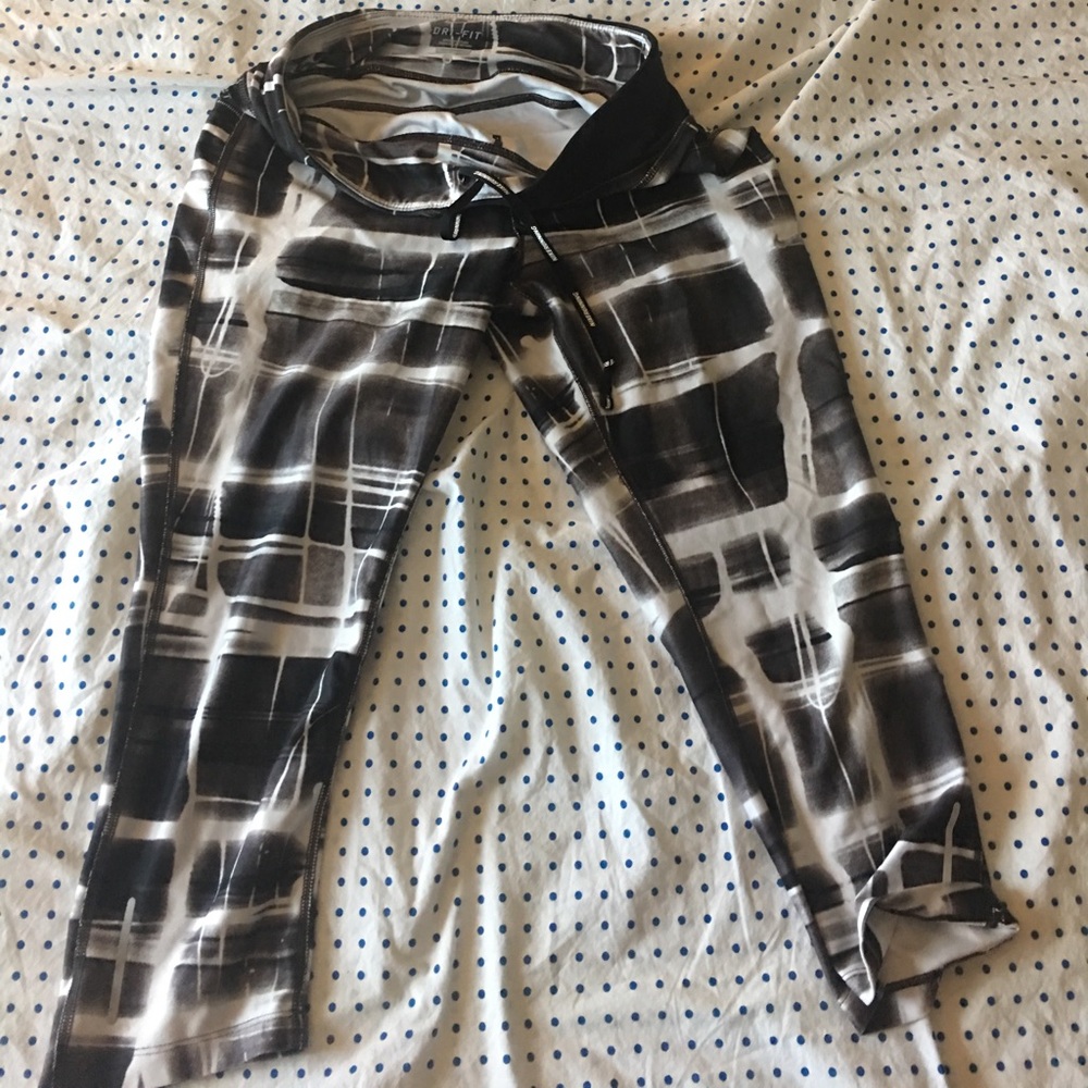 Nike leggings