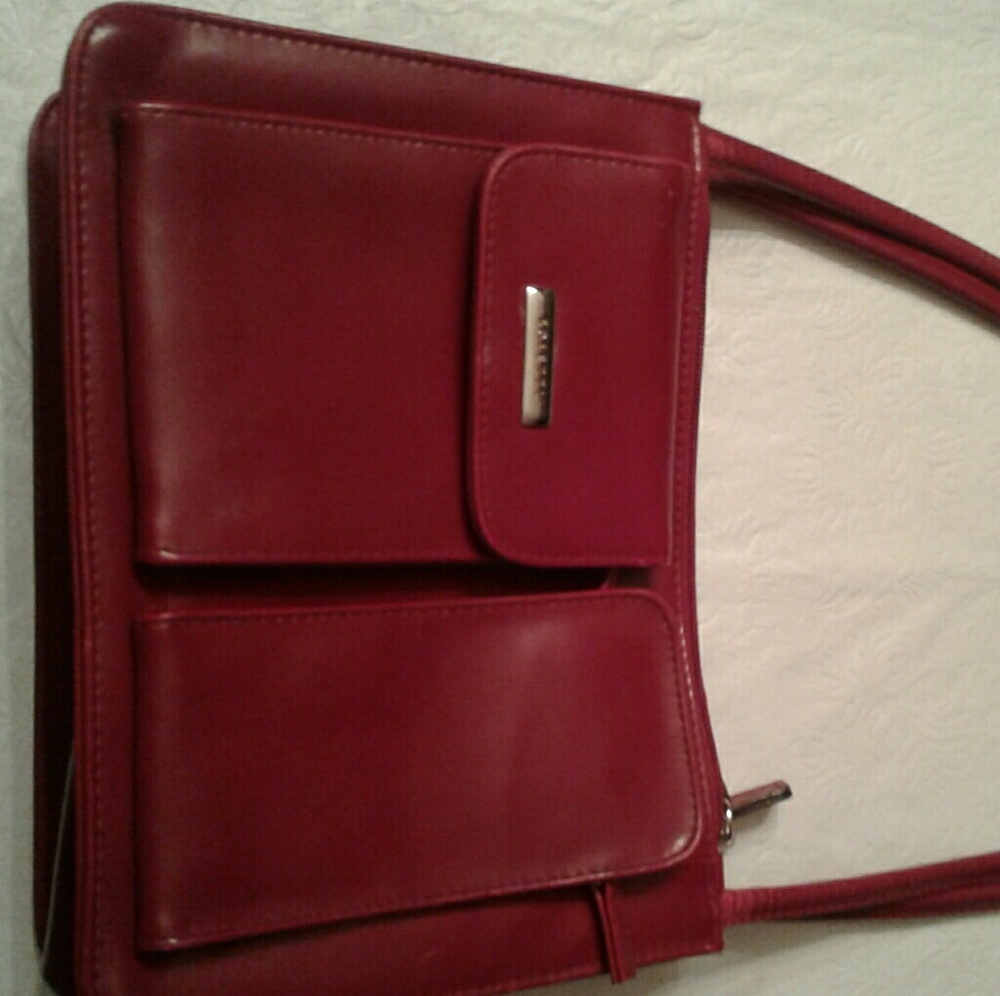 Rosetti vintage red handbag - excellent condition