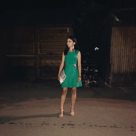 Meet Your Posher - Picture 3 of 5