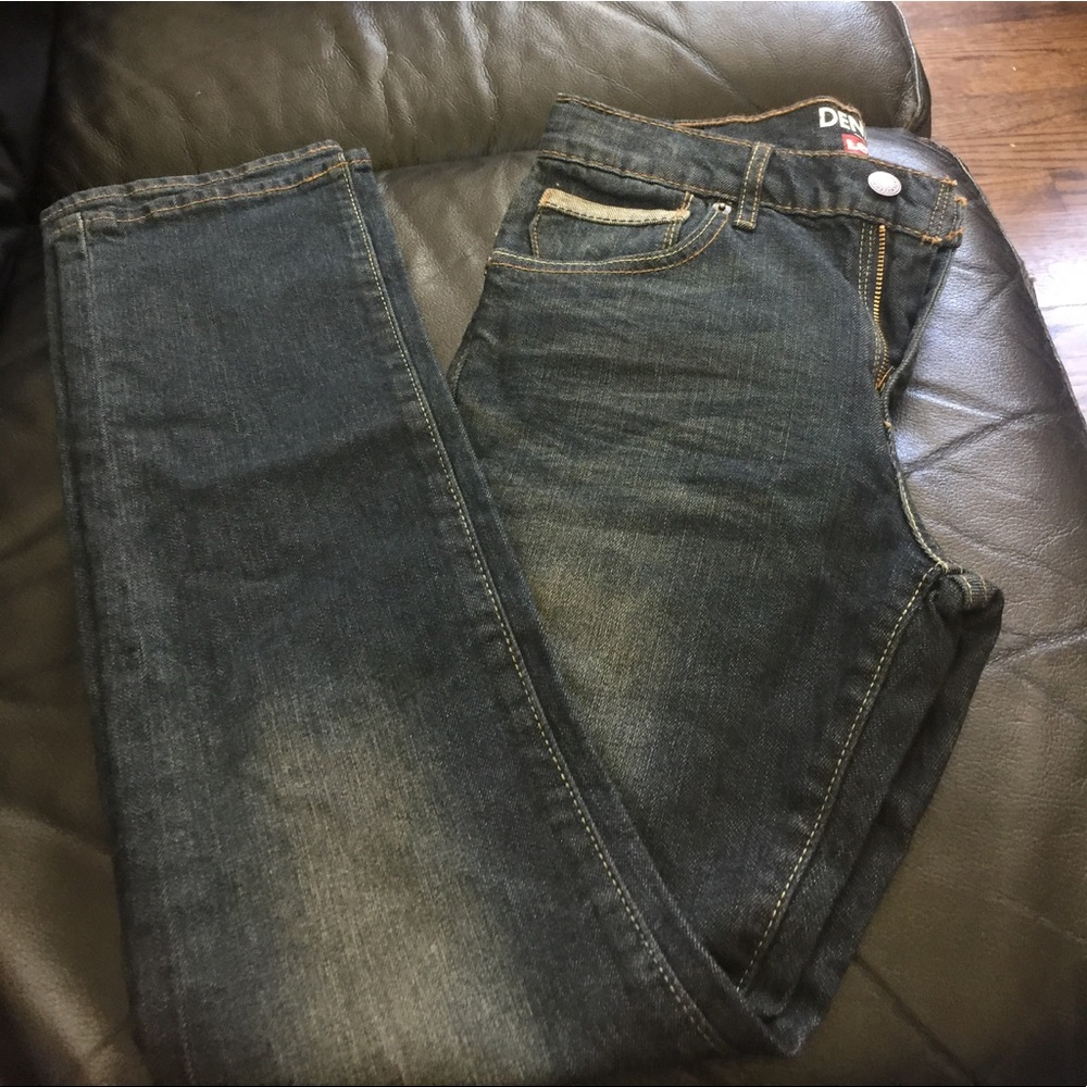 Brand new jeans skinny fit from Denizen Levi's!