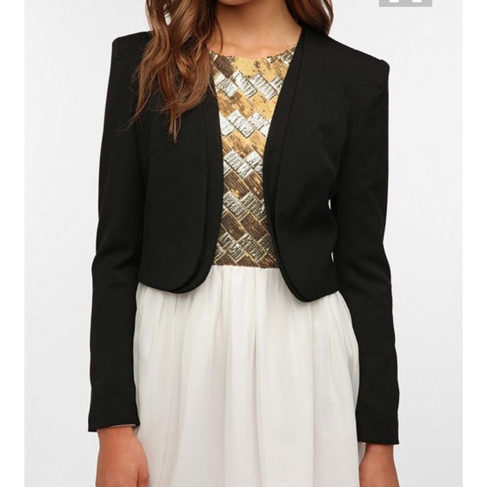 Kimchi Blue Cropped Blazer