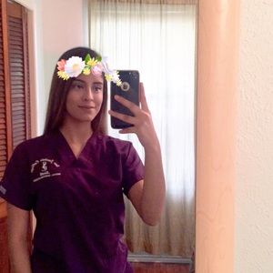 Meet your Posher, Laura