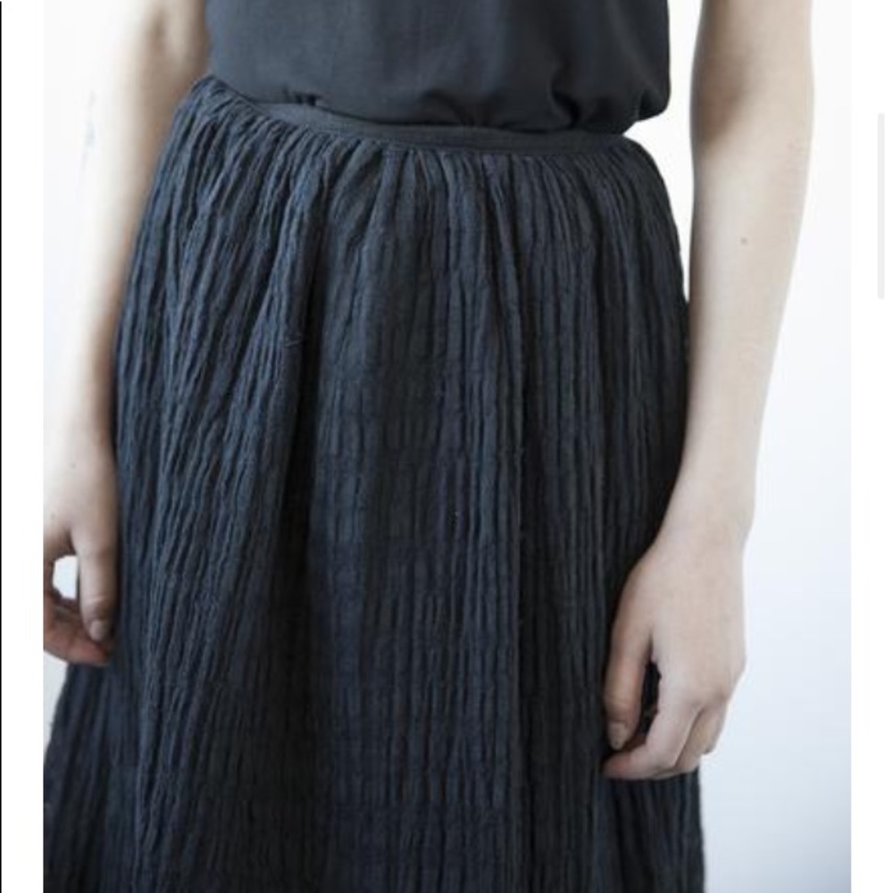 ✖️SOLD✖️Ovate Yuli Linen Full Skirt - Picture 2 of 5