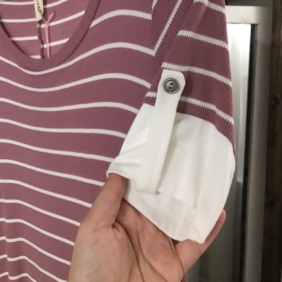 Mauve and Ivory striped dress - Picture 3 of 3