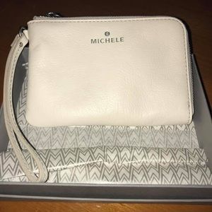 Michele small wristlet