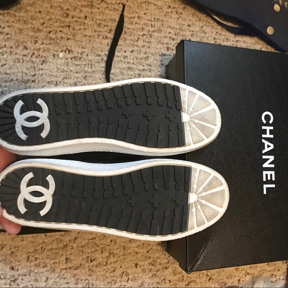 Chanel tweed high tops - Picture 3 of 5