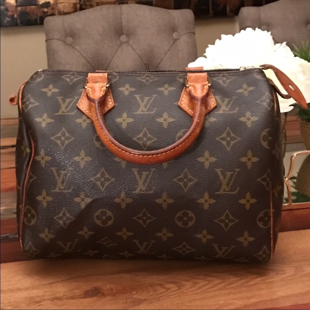Authentic Louis Vuitton Speedy 25