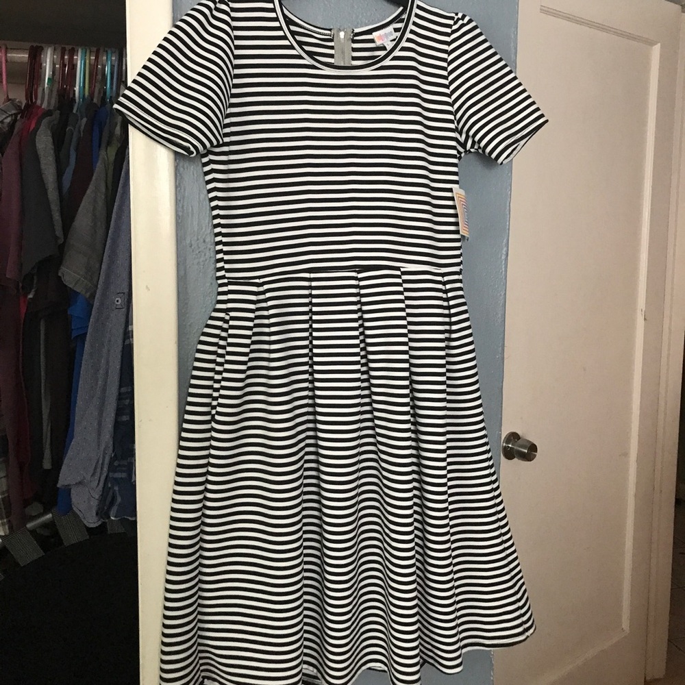 Lularoe Amelia Large Black White Unicorn NWT LLR