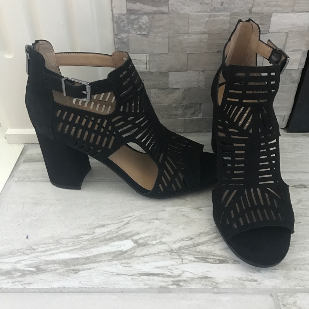Franco Sarto pumps - only worn once (inside)