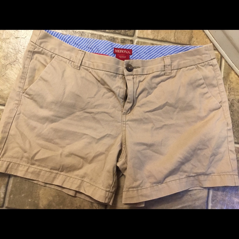 Khaki shorts