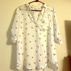 NY&Co Soho soft shirt - Bumblebee print small