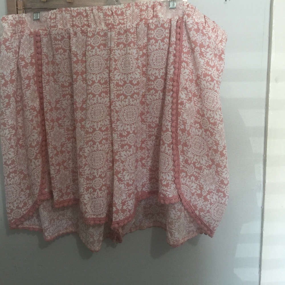 Linen shorts