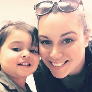 Meet your Posher, Danielle