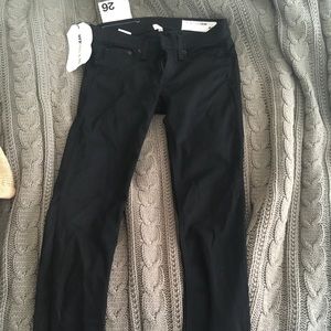 Size 26 black Rag & Bone Legging/Jeans!