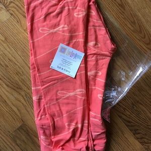 LULAROE TC NWOT Coral/ Salmon/ pink BOWS