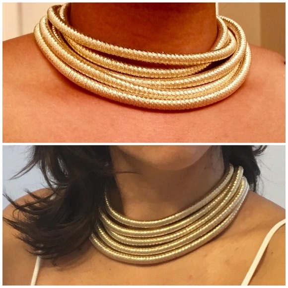 Gold, Rose or Black 5 Ring Collar Statement Choker - Picture 7 of 8