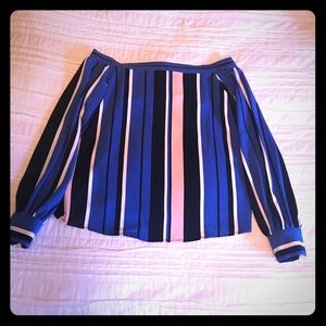 Trade! SUPER cute off the shoulder top!