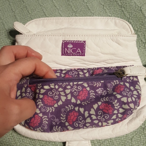 Nica awesome white purple wristlet button snap - Picture 6 of 8