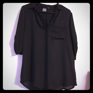 Black Soho soft shirt by NY&Co - Smal