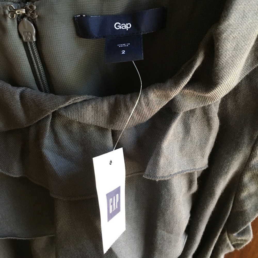 Gap Ruffle Neck Dress - Picture 6 of 7